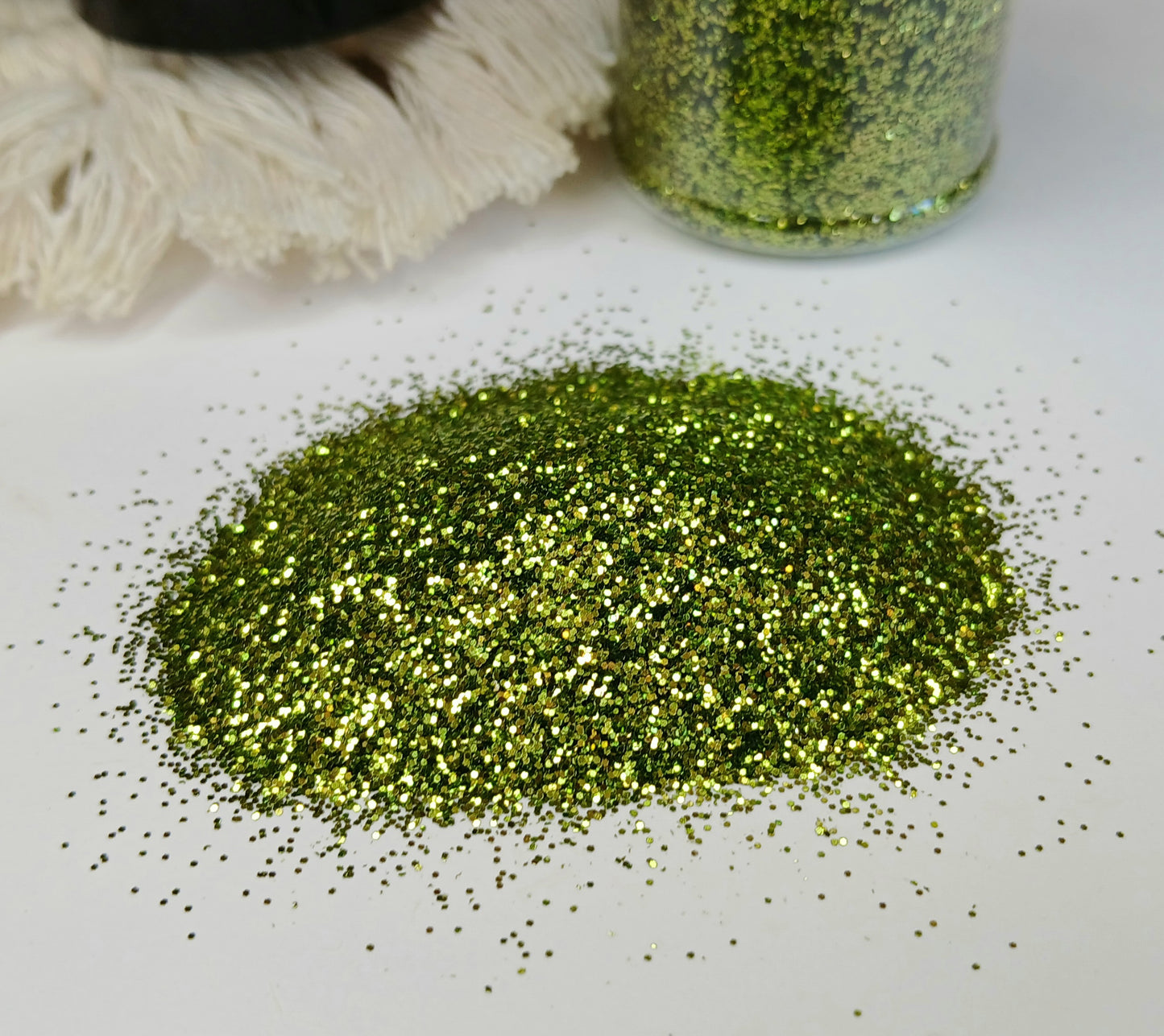 1.5oz Dragon Glass Fine Glitter