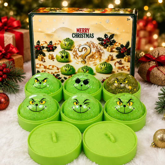 **THESE ARE DELAYED** Christmas dumpling squishy's Pre-order: ARRIVES around SEPTEMBER 26TH: Sent at random: Fun booth fillers