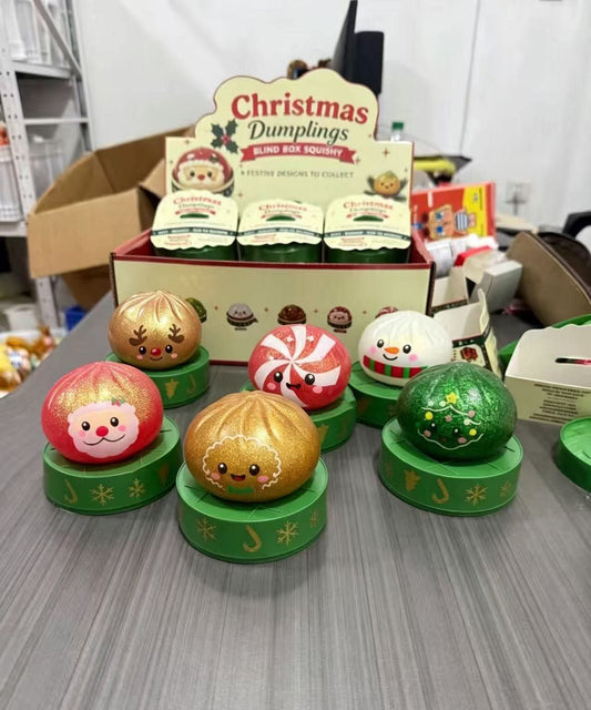 Christmas dumpling squishy's Pre-order: ARRIVES around SEPTEMBER 26TH: Sent at random: Fun booth fillers