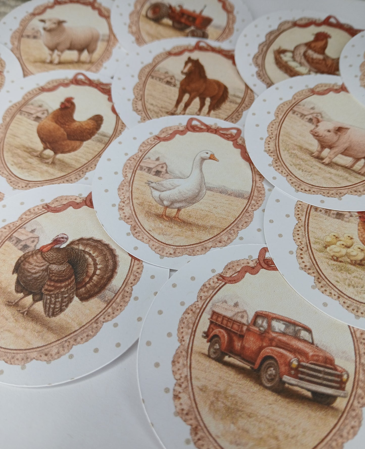 14pc Vintage Farm theme circle cardstock cut-outs