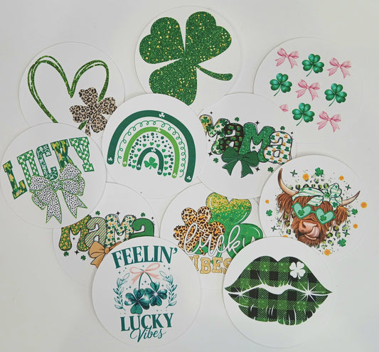 11pc St. Patricks Day theme circle cardstock cut-outs