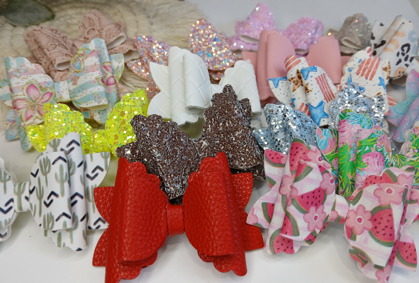 10pc freshie bow grab bags