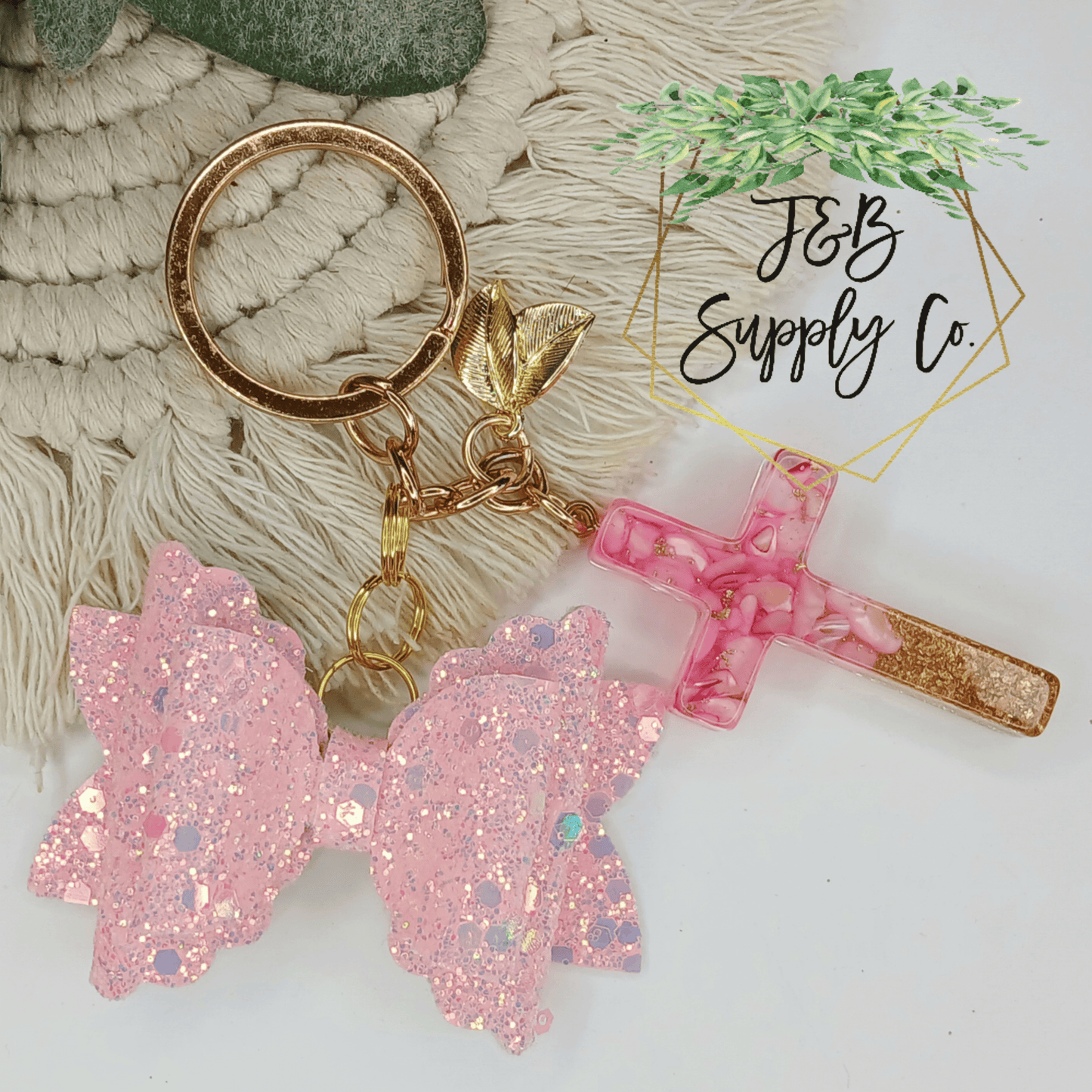 10pc Handmade resin cross glitter bow keychain
