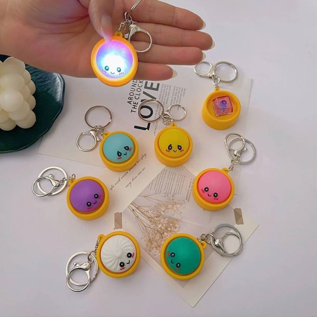 Light up dumpling keychain: Preorder TAT- JUNE 28TH: Fun booth fillers: Colors are sent at random